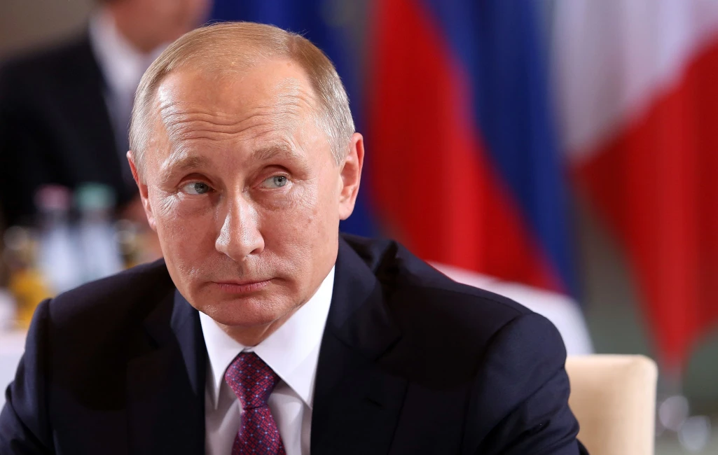 Putin vows to punish ‘armed uprising’ by Wagner militia as Russia is plunged into crisis