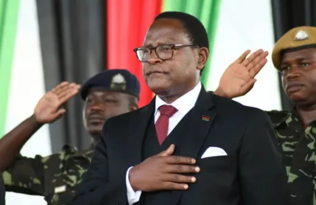 Malawi’s President bans himself and his cabinet from foreign travel