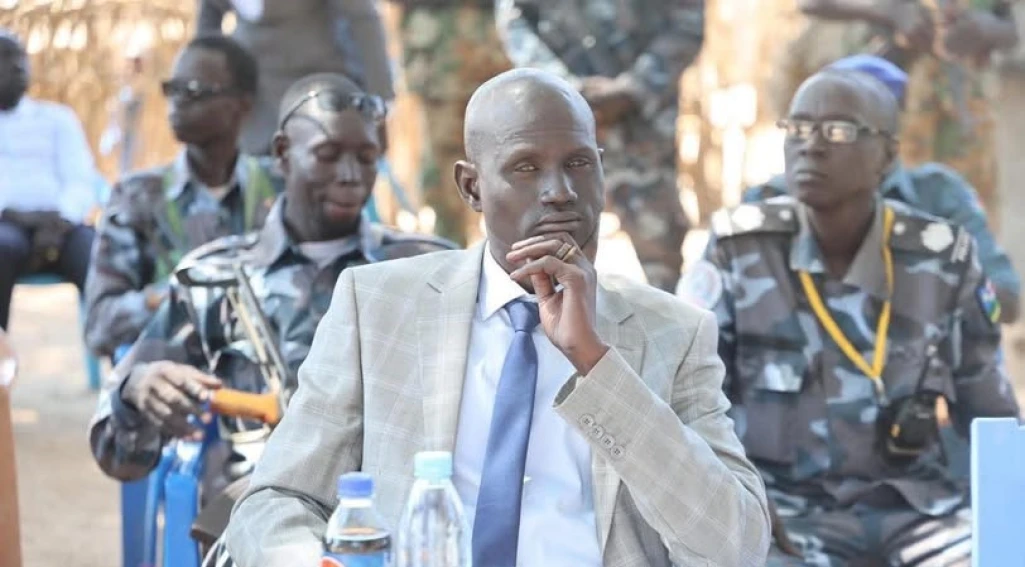 Twic County commissioner suspended