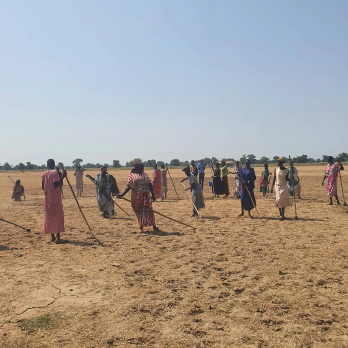 Over 100 women prepare Turalei airstrip for Bona Malual’s burial