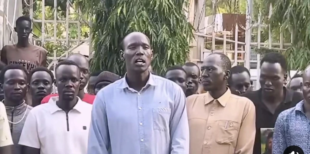 Aweil youth guard elder Garang, urge Kiir action amid arrest rumors