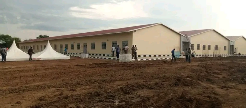 Kiir commissions modern complex building at Dr. Garang University