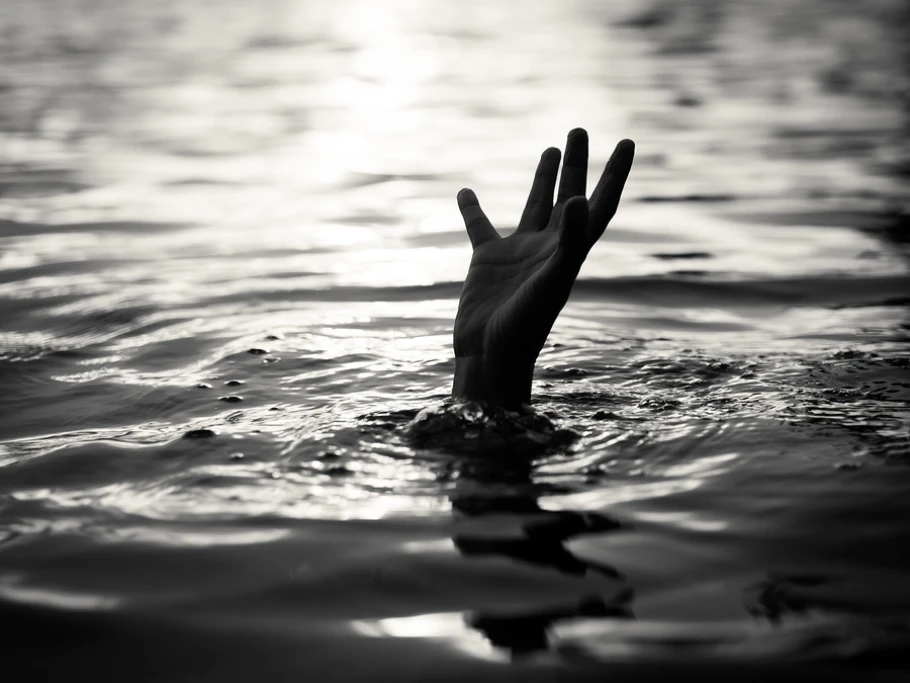 Drunken man dies by drowning in Ajak Kuac